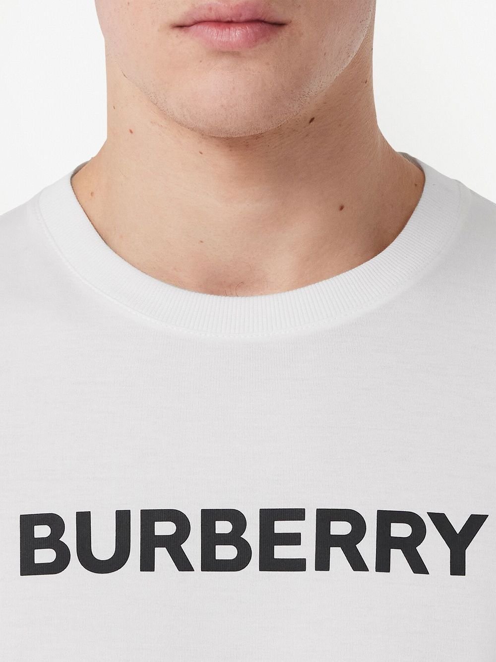 T-S manches courtes  Burberry 8055309 1002 WHITE