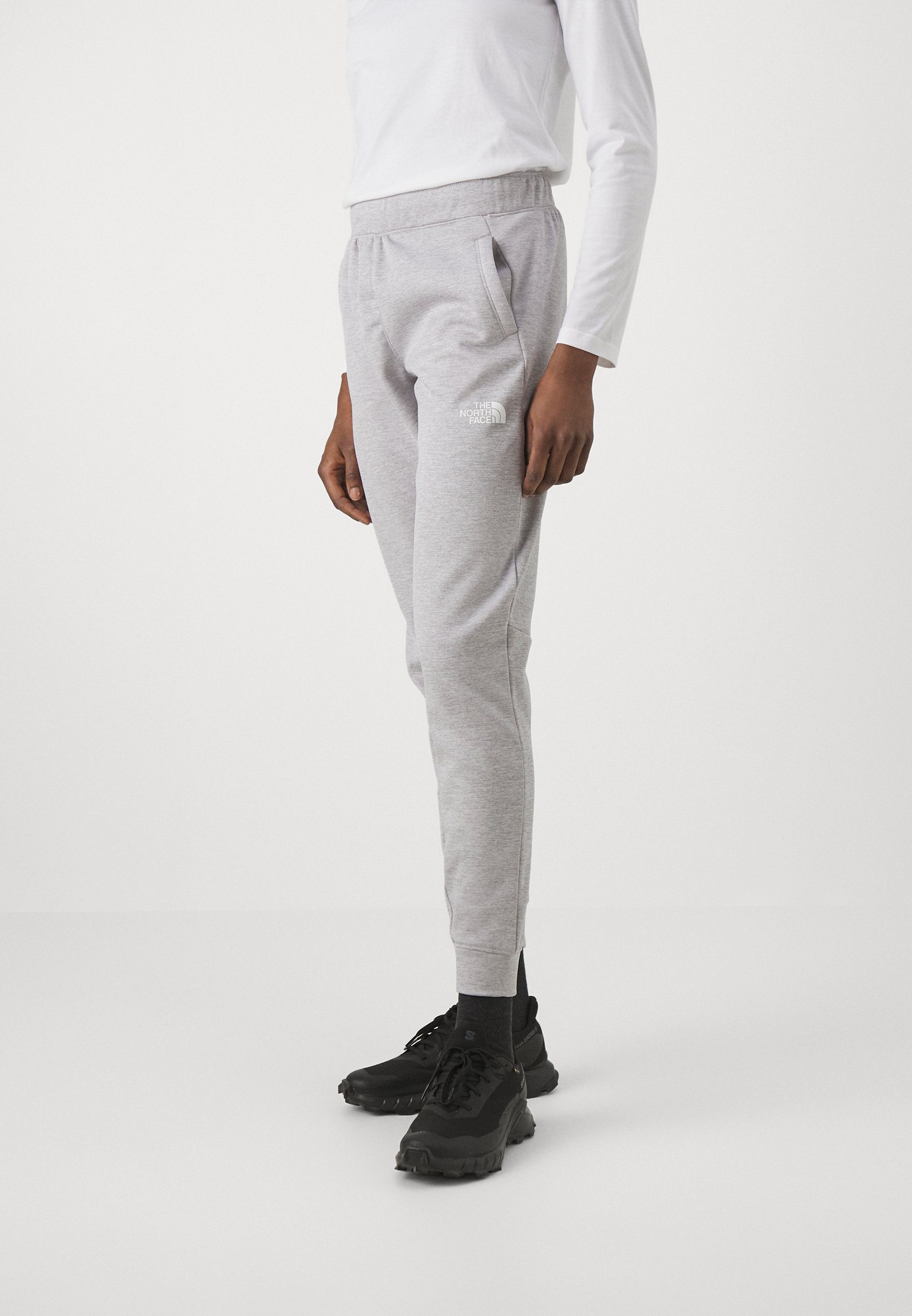 Pantalons  The North Face NF0A7ZABDYX1REG LIGHT GREY HTR