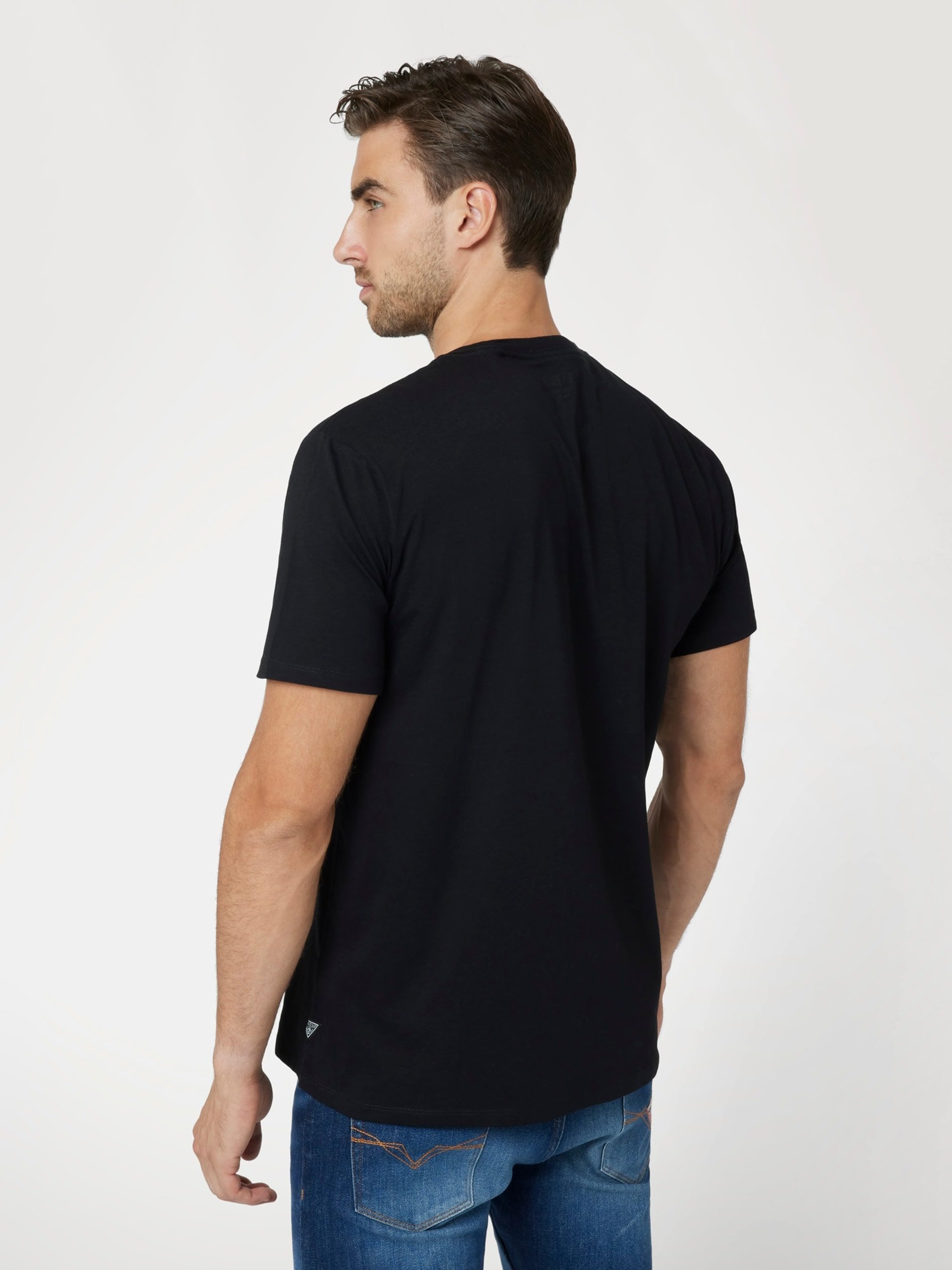 T-S manches courtes  Guess jeans M4BI16 K9RM1 JBLK Jet Black A996
