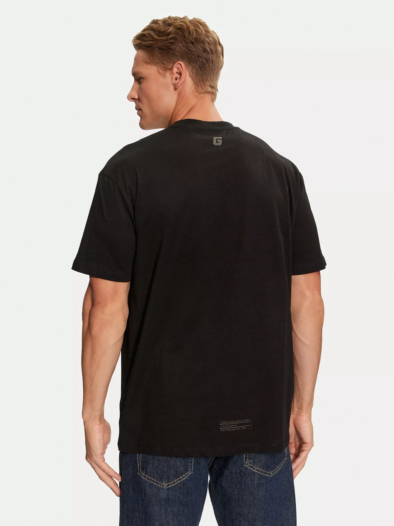 T-S manches courtes  Guess jeans Z4BI02 I3Z14 JBLK Jet Black A996