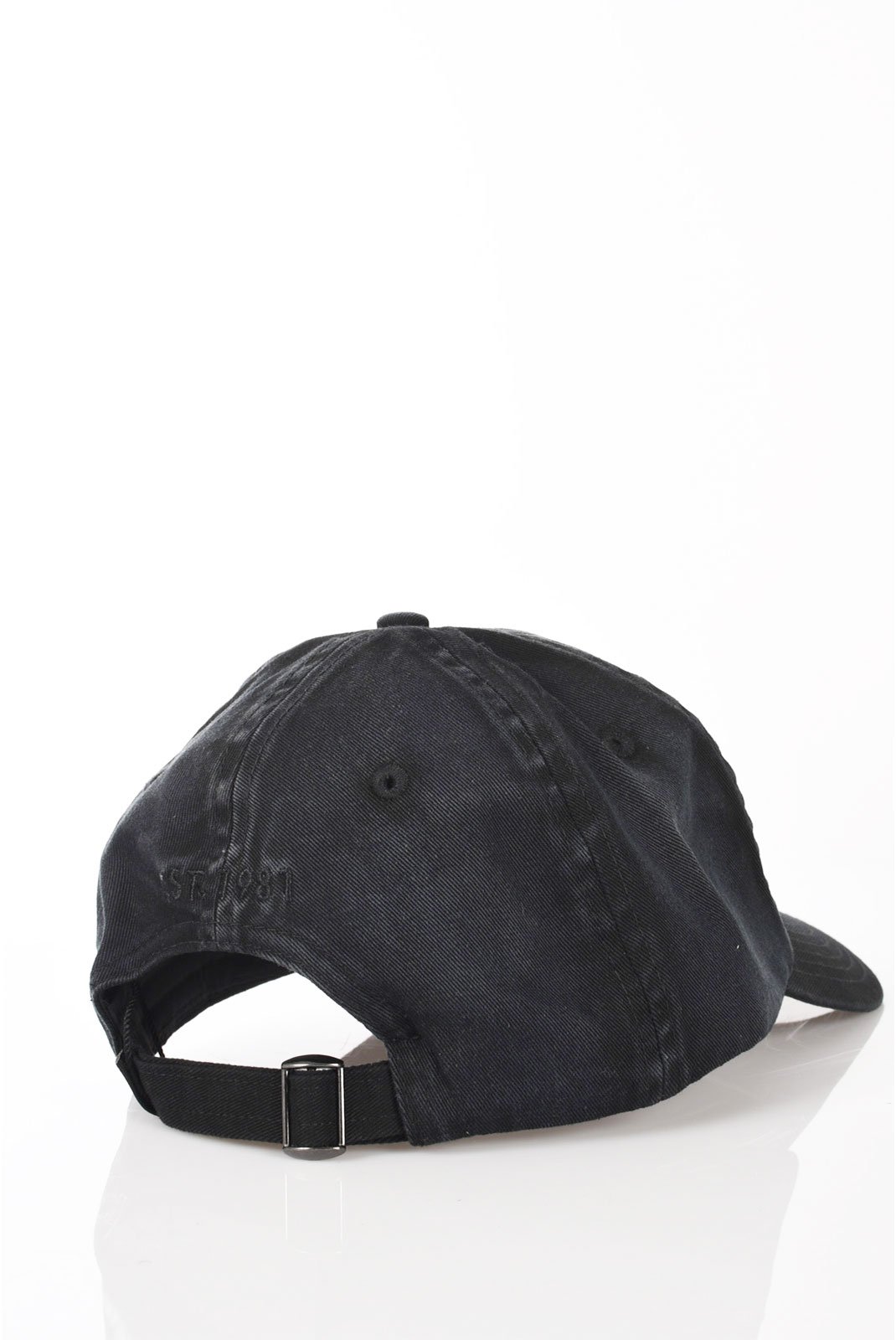 Casquettes  Guess jeans M4YZ09 WO07T JBLK Jet Black A996