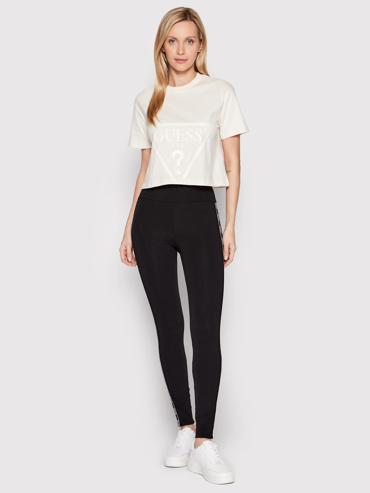 Tee shirt  Guess jeans V2YI06 K8HM0 G6K5 OCEAN SALT