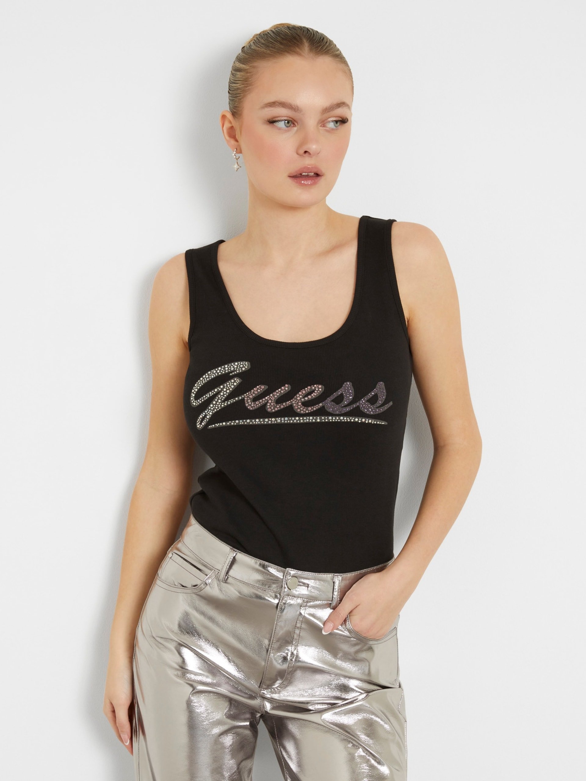 T-S manches courtes  Guess jeans W4GP16 K1814 JBLK Jet Black A996
