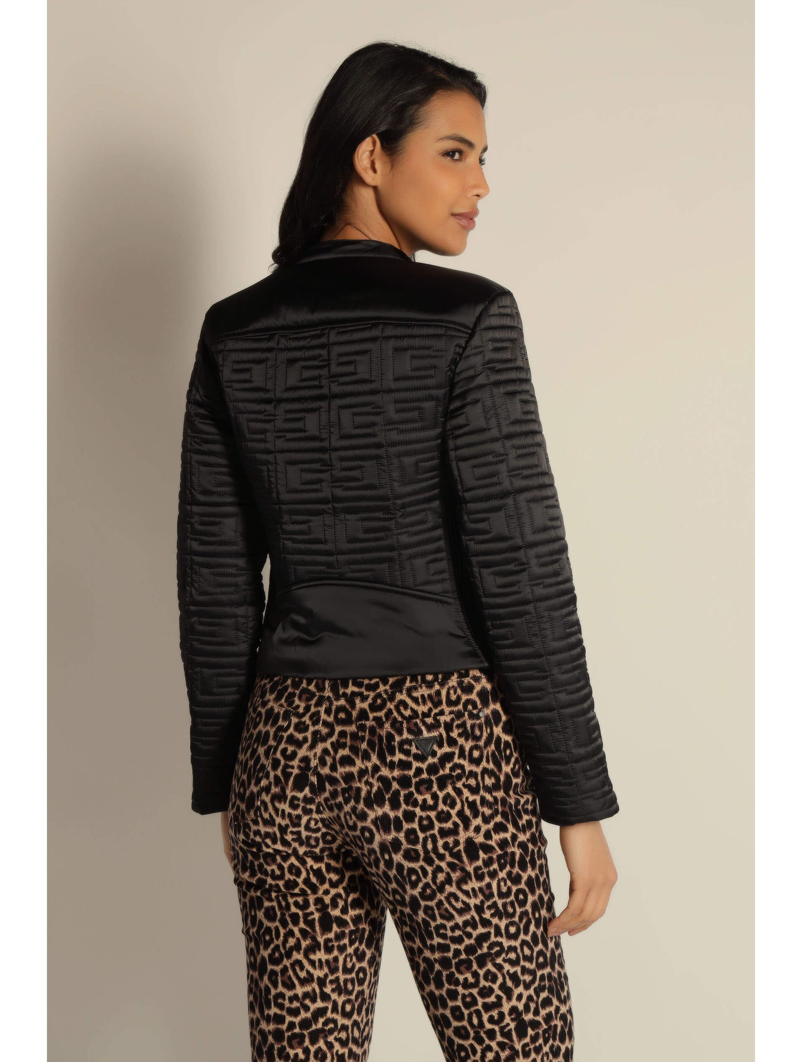 Blouson / doudoune  Guess jeans W2BL31 WEWF0 JBLK Jet Black A996