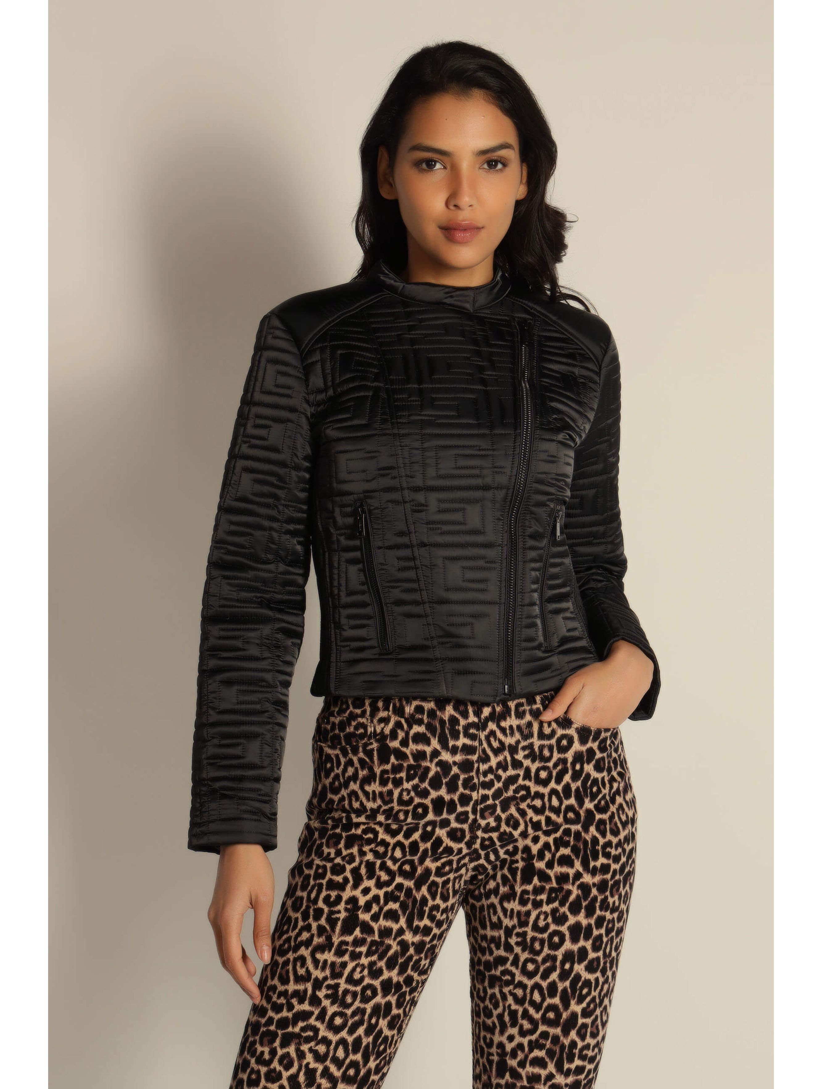 Blouson / doudoune  Guess jeans W2BL31 WEWF0 JBLK Jet Black A996