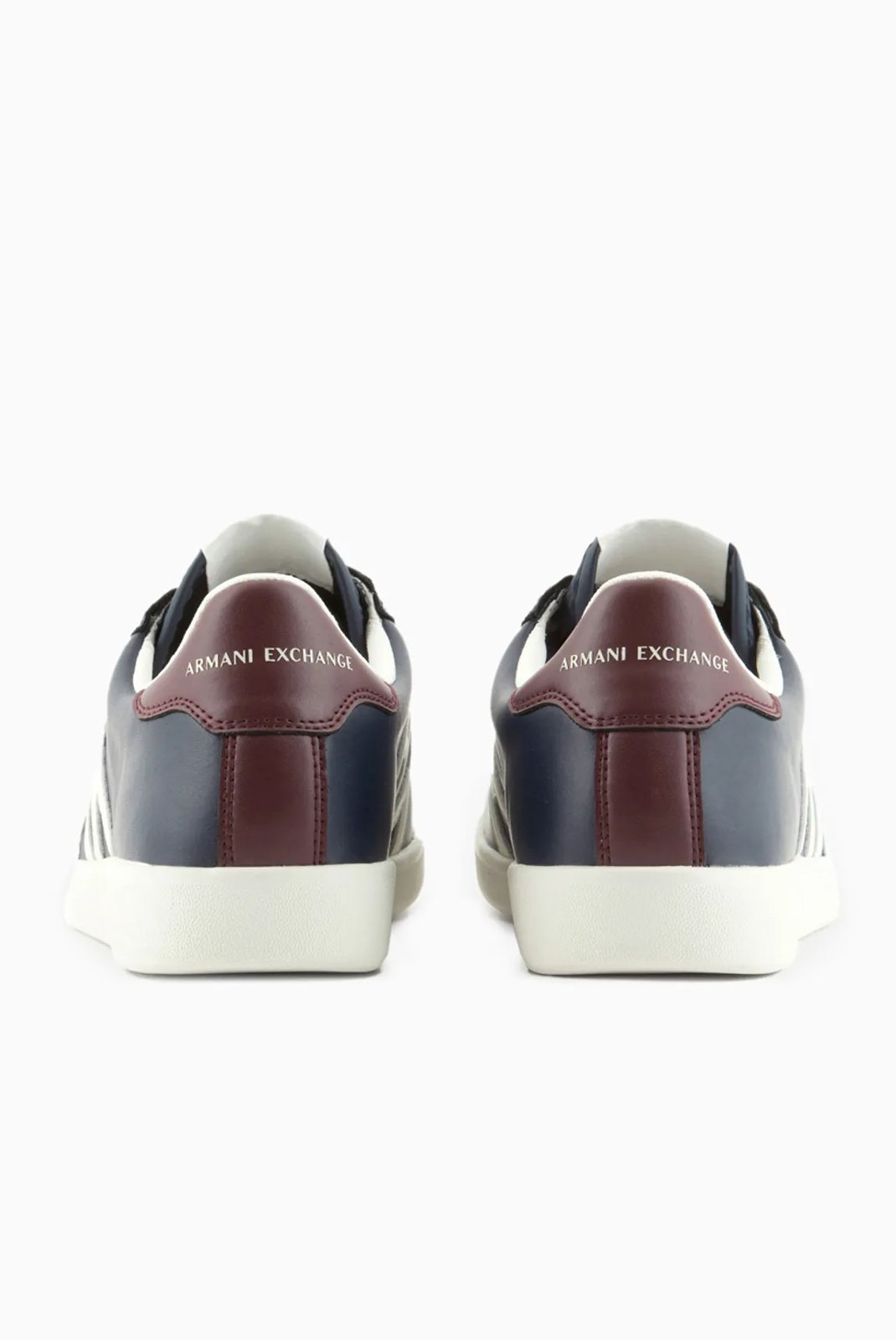 Sneakers / Sport  Armani exchange XUX016 XCC71 T141 NAVY+OP.WHITE+BORDEA